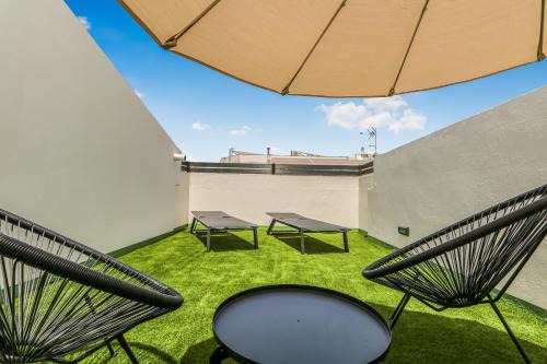 Vecindario Apartamento | Living Central Stay Bejeque