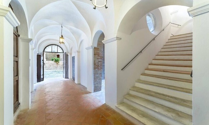 Mondavio Apartamento | Vivir en un antiguo edificio en el histórico pueblo de Mondavio.