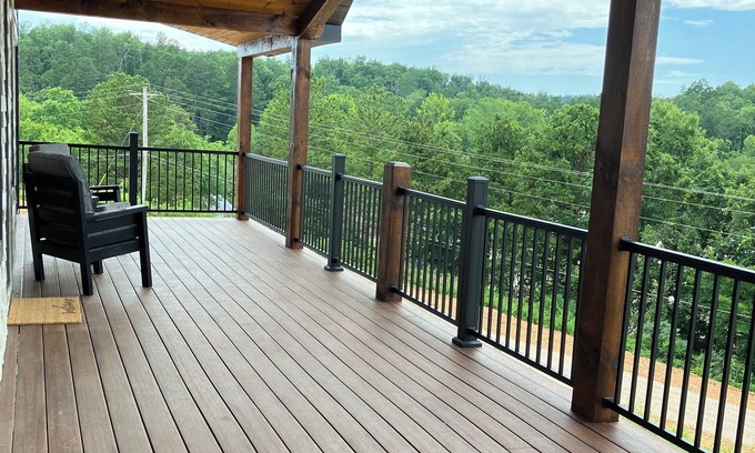 Van Buren Casa | Living Waters Estates, Elegant 3 BR Home with kids area, hot tub, sleeps 12