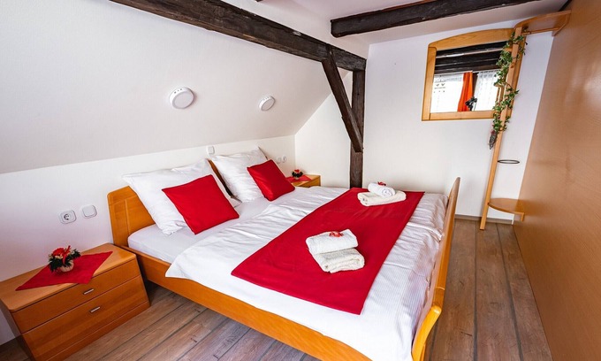 Radovljica Apartamento | Liza at Slovenian Traditional Guesthouse