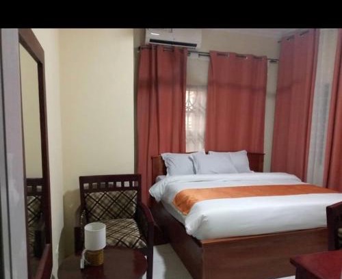 Kumasi Hotel | Lizab Lodge