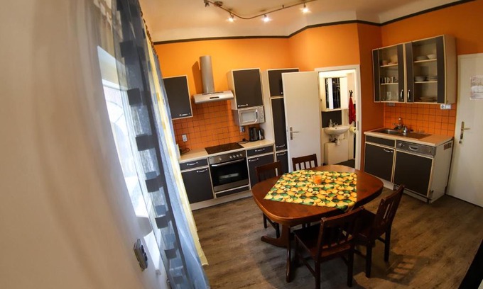 Siska District Apartamento | Ljubljana apartment