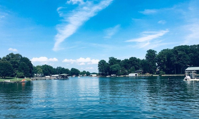 Westport Casa | Fantastic Lake Norman Getaway