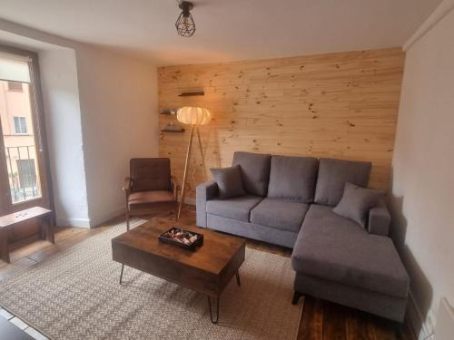 Llivia Apartamento | Llivia 1876