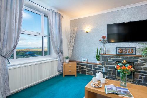 Haverfordwest Casa | Llwyndyrys