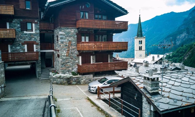 Valtournenche Apartamento | "Lo méquio de Emilie" 2 passi da centro e piste