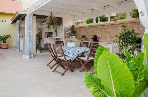 San Leonardo Apartamento | Lo Stagnone Apartments by Quokka 360 - In front of Marsala's Salt Pans