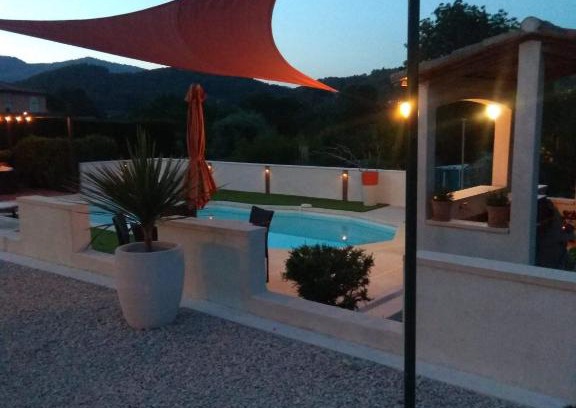 Auriol Apartamento | Lobeal