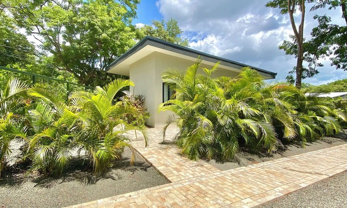 Playa Grande Casa | Lobos One: Luxury 1BD/1.5BA Casita 5 minutes to Playa Grande
