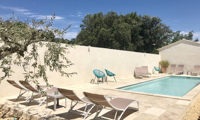 Arpaillargues-et-Aureillac Cabaña | Les Olivettes-Gîte-Confortable-Habitación con desagüe-Vista al campo