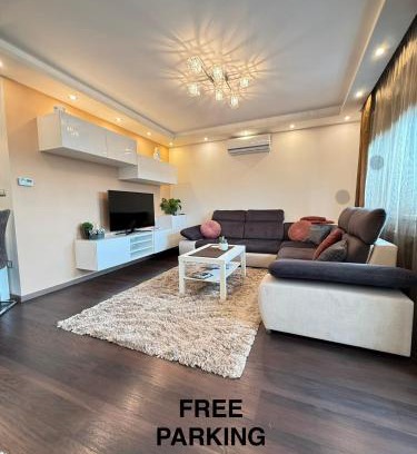 Kecskemet Apartamento | Local-Lux Apartman 3 szoba, privát parkoló