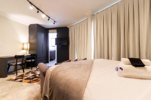 Cerqueira Cesar Apartamento | Localizado dentro de um hotel renomado