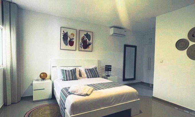 Luanda Cama Y Desayuno | Locanda Inn Place