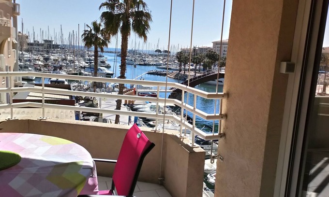 Frejus Port Apartamento | APARTAMENTO SITUADO EN PORT FREJUS