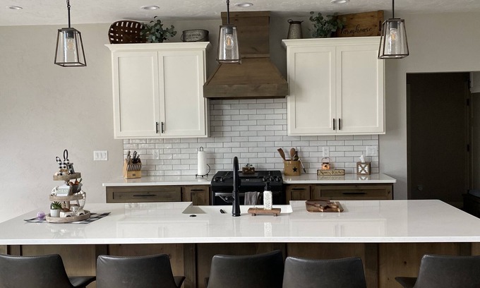 Butte Des Morts Casa | Located in OSHKOSH less than 10 min from EAA grounds.