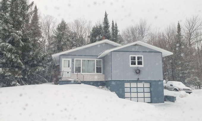 Ontonagon Casa | Located in White Pine MI.A former copper mining town with Many area attractions