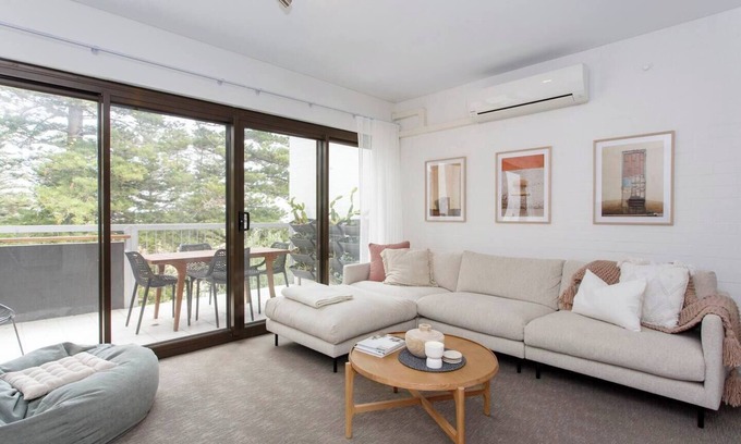 North Coogee Apartamento | Located just a stones throw from the Beach Breaksea is the perfect place to enjoy some time away