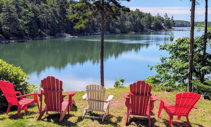 Sebascodegan Island Casa | Located on Rich Cove in Cundy's Harbor, Maine!