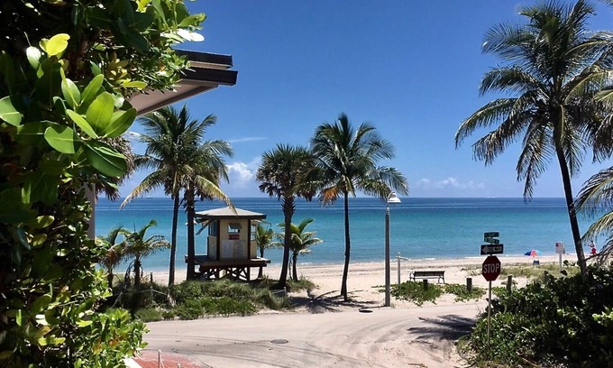 North Beach Apartamento | Ubicado a pasos del océano, ofreciendo una verdadera vida de playa.