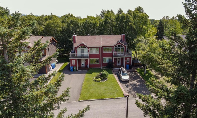 Saint Ferreol les Neiges Chalet De Esquí | Ubicación Zona de esquí de Mont Ste-Anne, SPA, cerca de la ciudad de Quebec, Le Massif