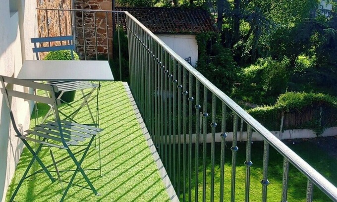 Bourg-de-Thizy Apartamento | Location Appartement