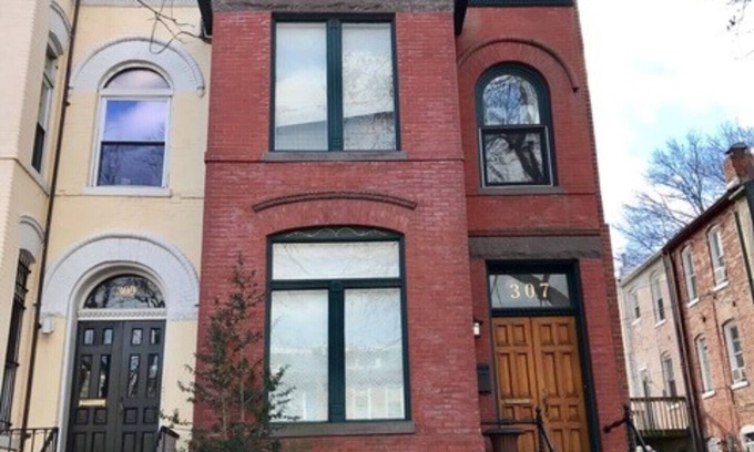 Stanton Park Apartamento | Ubicación, comodidad y encanto en Capitol Hill. Estacionamiento GRATIS incluido