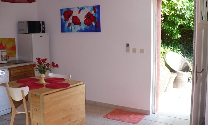 Les Adrets-de-l'Esterel Apartamento | Ubicación en el corazón de las montañas de Esterel, a medio camino entre Cannes y Fréjus. 3 ***