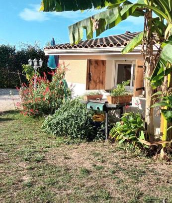 Saint-Avit-Saint-Nazaire Apartamento | Location RDC logement T2 meublé