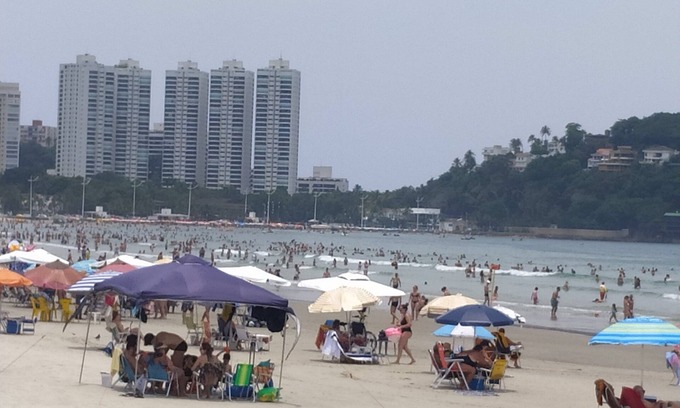 Jardim Virginia Casa | ARRENDAMIENTO EN ENSENADA GUARUJÁ. Cerca de Tortugas disponible a finales de esta semana.