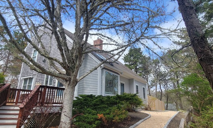 North Chatham Casa | Location is Everything! Walk to 3 of North Chatham's Most Scenic Salt Water Beaches
