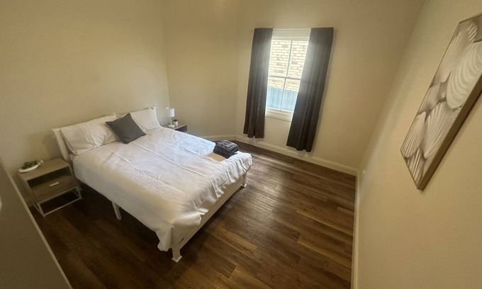 West Tamworth Casa | Location! Location! 3 Bedroom House West Tamworth