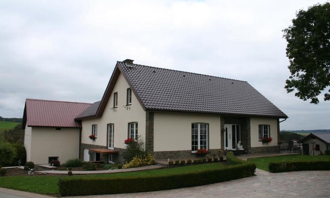 Burg-Reuland Apartamento | Location PanoramaGreen