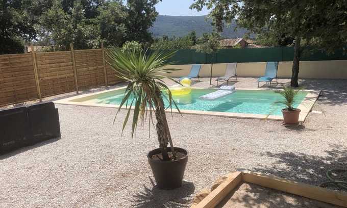 Rocbaron Casa | Location Saisonnière Avec Piscine