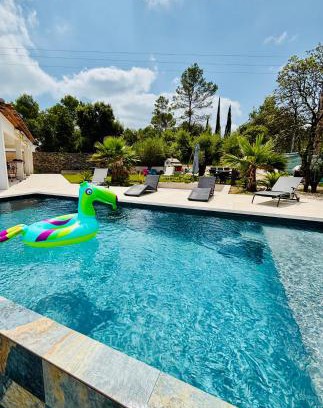 Taradeau Apartamento | location saisonniére -Bas de villa Taradeau