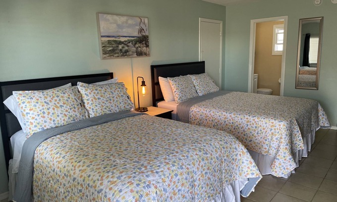 Wildwood Hotel | LOCATION!!