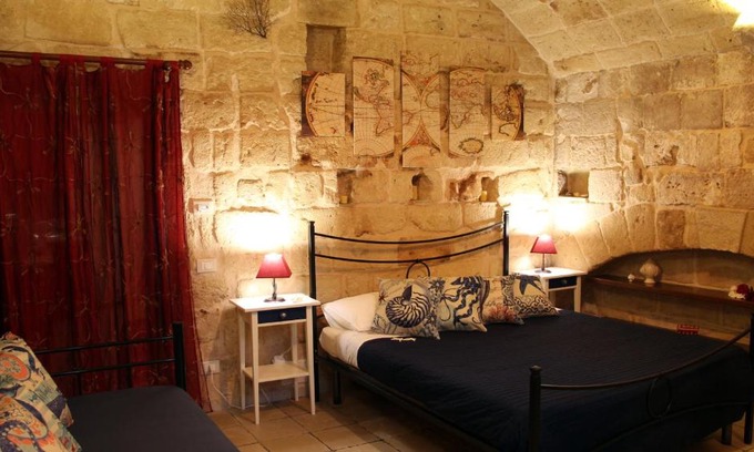Centro Storico Apartamento | Locazione breve Nautilus - Antica dimora indipendente con patio