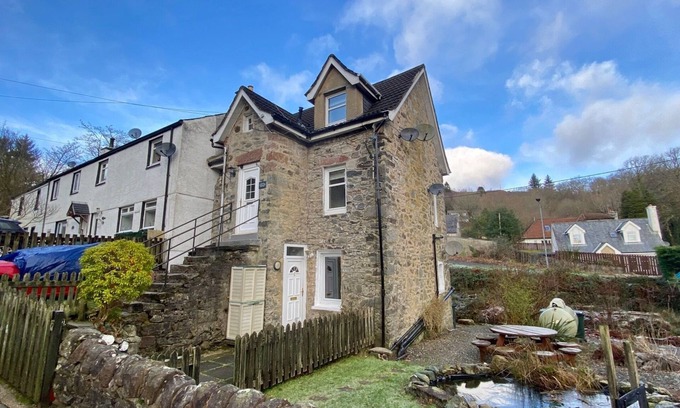 Tarbet Apartamento | Loch Lomond 2 Bedroom Apartment