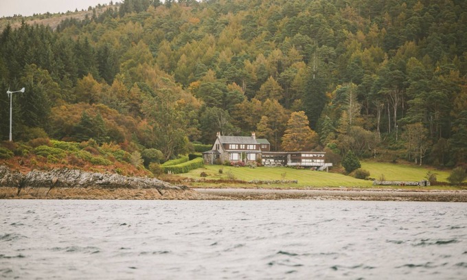 Tighnabruaich Villa | Loch View House - Siete Habitaciones Villa, Capacidad 16