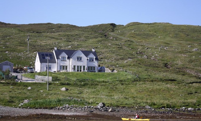Harris Cabina | Lochedge Lodge