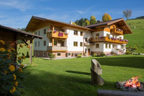 Altenmarkt im Pongau Apartamento | Lochgrubgut