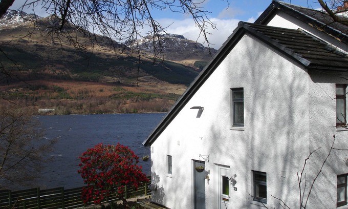 Arrochar Casa | Lochside Cottage con vistas panorámicas del lago Long y los Alpes Arrochar