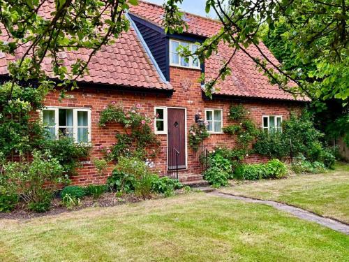 Beccles Casa | Locks Lane Cottage
