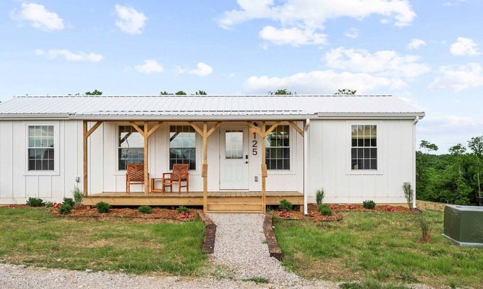 Williamstown Cabina | Lodge 125 at Eden Reserve—Safari Cabin Near Ark