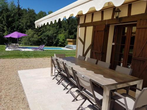 Fontaines-en-Sologne Casa | Lodge 9 chambres avec piscine chauffée, étang & activités au cœur de la Sologne - FR-1-491-384