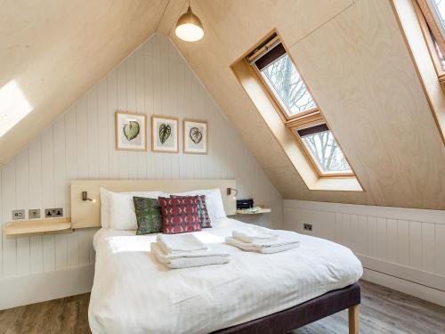Corfe Casa | Lodge 9
