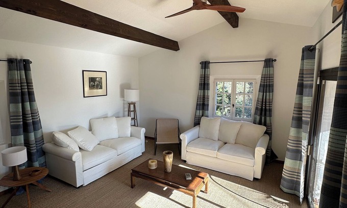 Flayosc Apartamento | Lodge de Matourne, on a wine-growing estate in the heart of nature