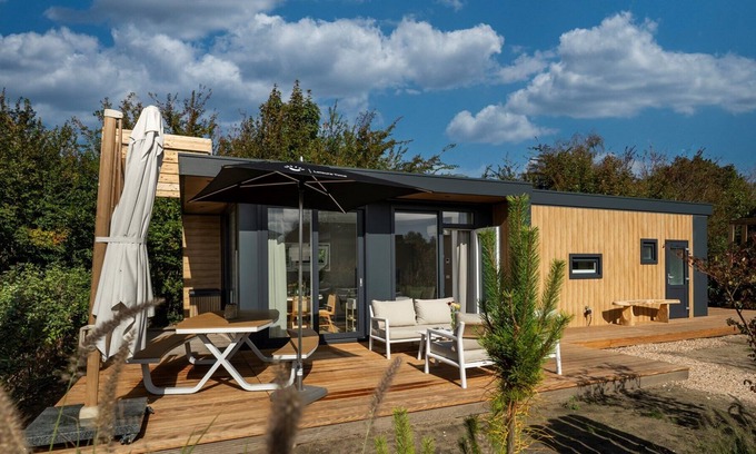 Ouddorp Cabina | Lodge Duynhof holiday home in Ouddorp near the North Sea