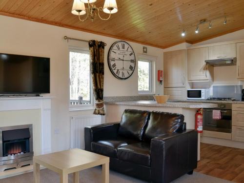 Dinnet Casa | Lodge F- Uk33092