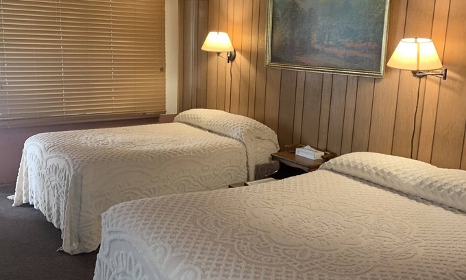 Gasquet Apartamento | Lodge & Motel Rooms - Double Bed