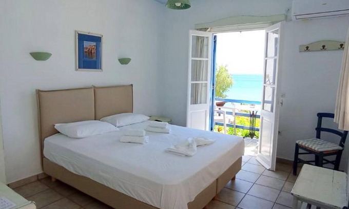 Platis Gialos Apartamento | Lodge Narlis - Erato Room - Next to the beach with sea view